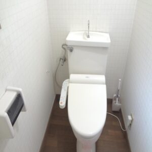 031 野方シェアハウス-内装12-3Fトイレ