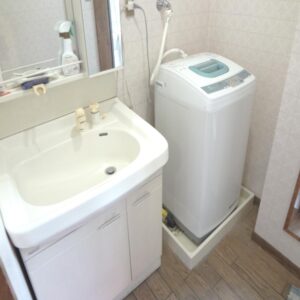 031 野方シェアハウス-内装09-2F洗面所